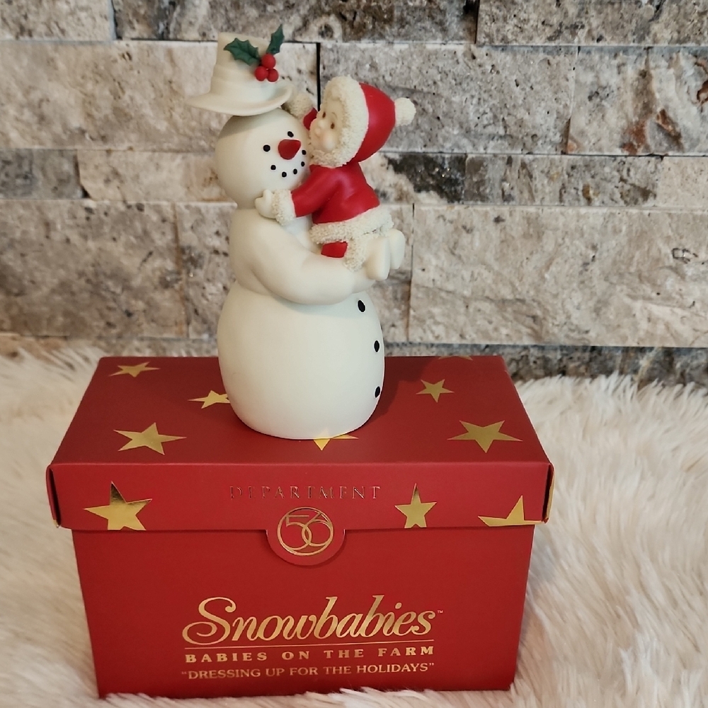 Department 56 Holiday 2004 Snowman and Child Figurine